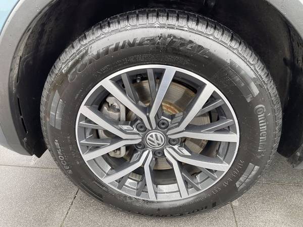 2019 Volkswagen Tiguan SE AWD All Wheel Drive SKU: KM079251 - cars & for sale in Bellevue, WA – photo 5