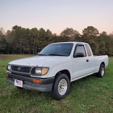 1995 Toyota Tacoma 2wd - cars & trucks - by owner - vehicle... for sale in Senoia, GA