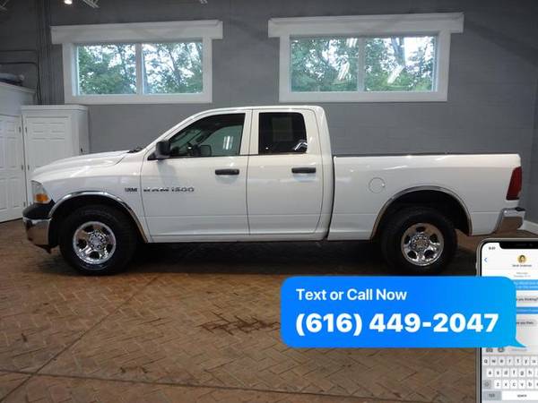 2011 RAM 1500 4WD Crew Cab 140.5 ST - We Finance! All Trades A for sale in Wyoming , MI – photo 4