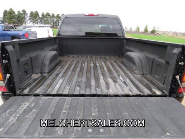 2004 GMC SIERRA 2500HD CREW CAB 153 WB 4WD SLE - - by for sale in Neenah, WI – photo 9