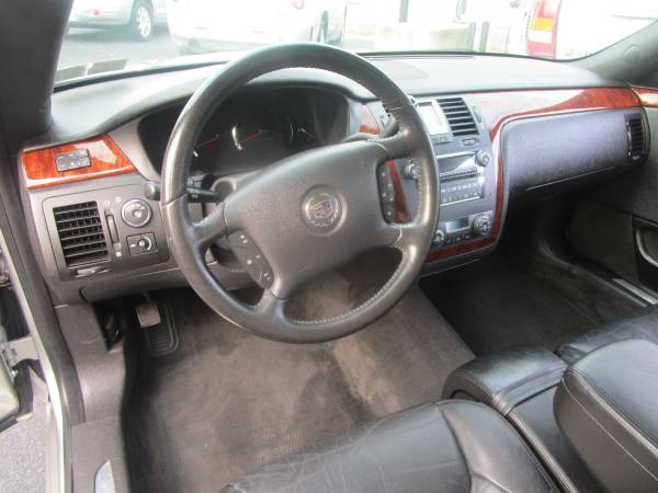 2006 Cadillac DTS luxury sedan - - by dealer - vehicle for sale in Clementon, NJ – photo 14