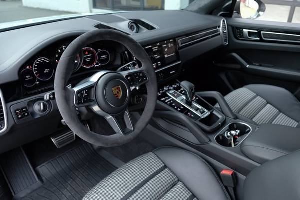 2021 Porsche Cayenne GTS - - by dealer - vehicle for sale in Portland, OR – photo 10