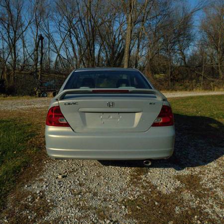 Beautiful 2002 Honda Civic EX Coupe: Avalanche Grey/ Gold... for sale in Swisher, IA – photo 21