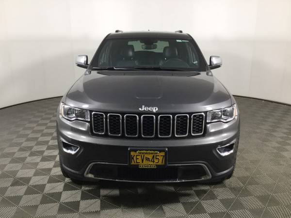 2019 Jeep Grand Cherokee Granite Crystal Metallic Clearcoat - cars & for sale in Anchorage, AK – photo 2