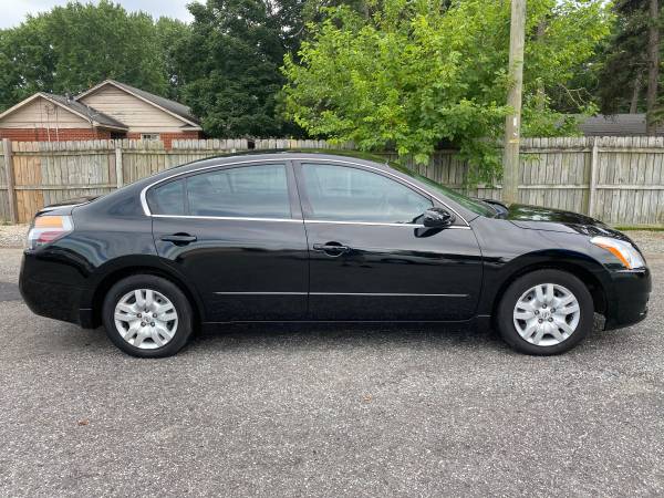 2010 Nissan Altima 2.5S - cars & trucks - by owner - vehicle... for sale in Charlotte, NC – photo 4