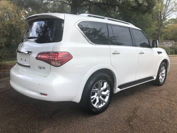 2012 Infiniti QX56 w/ Sunroof and Theater - cars & trucks - by owner... for sale in Pearl, MS – photo 7
