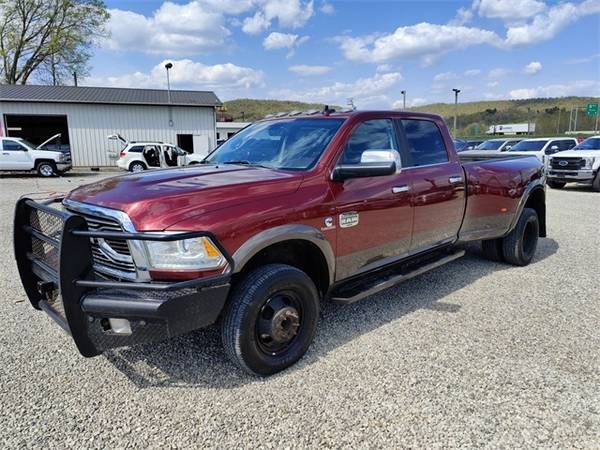 2018 Ram 3500 Laramie Longhorn - - by dealer - vehicle for sale in Chillicothe, OH – photo 3