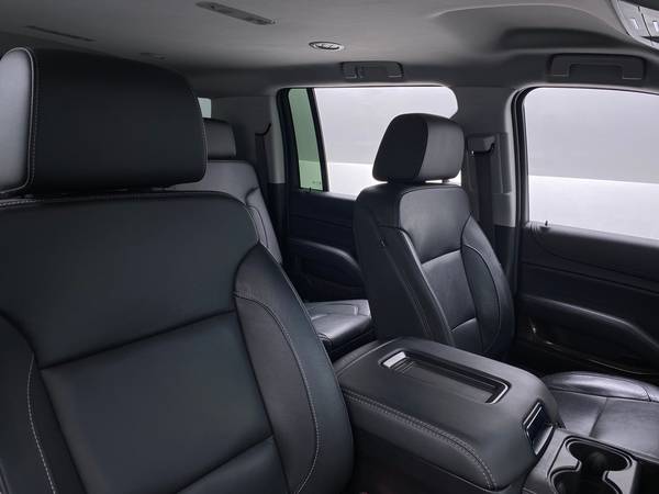2019 Chevy Chevrolet Suburban LT Sport Utility 4D suv Black -... for sale in Fort Myers, FL – photo 18