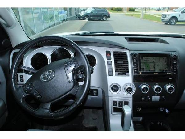 2008 Toyota Sequoia SUV Limited - Toyota White - - by for sale in Green Bay, WI – photo 19