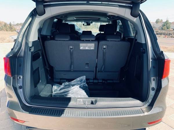 2019 Honda Odyssey Mini Van EX-L Passenger Van - - by for sale in Bend, OR – photo 5