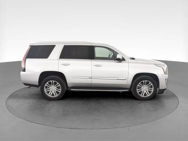 2017 Caddy Cadillac Escalade Sport Utility 4D suv Silver - FINANCE -... for sale in Washington, District Of Columbia – photo 13