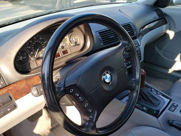 01 BMW 325xi AWD!Dealer Trade!Leath+Roof!5 Yr 100K Warranty INCLUDED!! for sale in Methuen, MA – photo 22