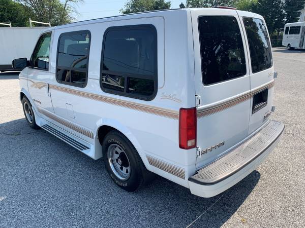 1995 GMC SAFARI - AWD - 1-OWNER - EXTREMELY CLEAN & AMAZING MILES!!! for sale in York, PA – photo 3