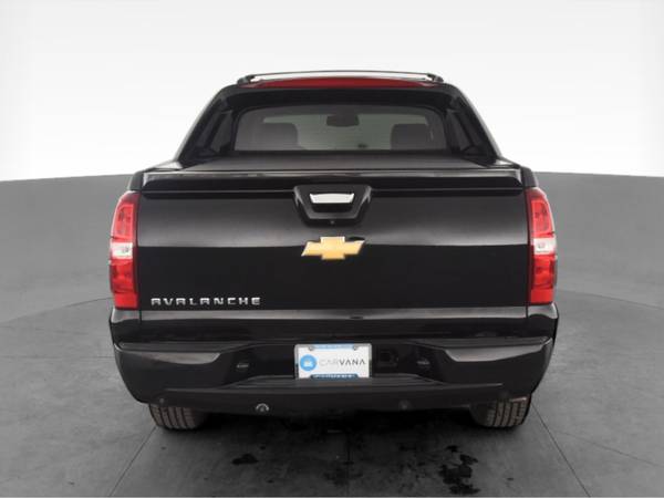 2012 Chevy Chevrolet Avalanche LT Sport Utility Pickup 4D 5 1/4 ft -... for sale in Providence, RI – photo 9