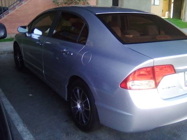 2010 HONDA CIVIC!! CLEAN TITLE!! - cars & trucks - by owner -... for sale in Indio, CA – photo 4