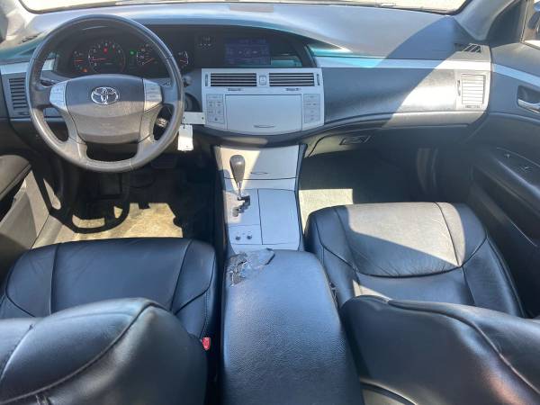 2007 Toyota Avalon XL - - by dealer - vehicle for sale in Osseo, WI – photo 9