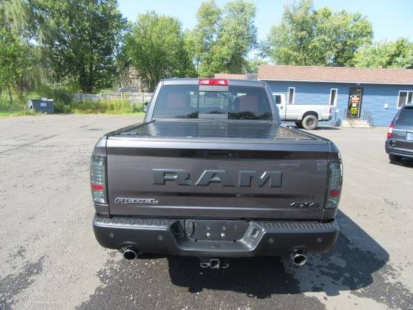 2015 RAM 1500 Rebel Crew Cab SWB 4WD for sale in Clinton , NY – photo 4