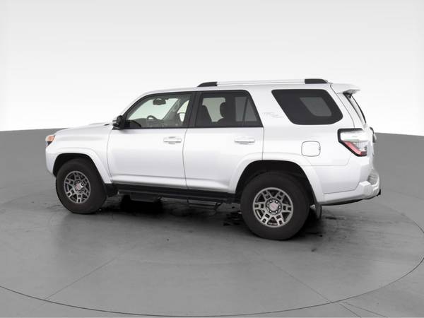 2018 Toyota 4Runner TRD Off-Road Premium Sport Utility 4D suv Silver... for sale in Chicago, IL – photo 6