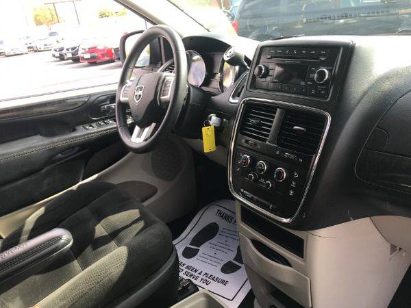 2015 Dodge Grand Caravan SE EASY FINANCING AVAILABLE for sale in Santa Ana, CA – photo 10