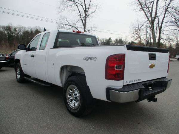 2013 Chevrolet Silverado 1500 4x4 4WD Chevy Clean Truck! Pickup for sale in Brentwood, MA – photo 7