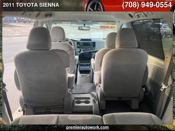 2011 TOYOTA SIENNA LE - - by dealer - vehicle for sale in Alsip, IL – photo 8