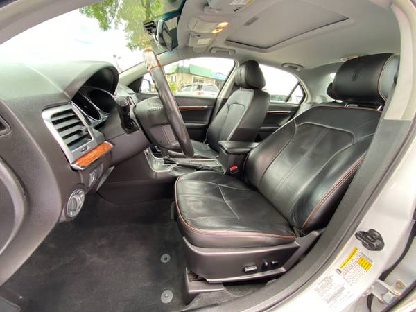 2011 Lincoln MKZ 4dr Sdn AWD - - by dealer - vehicle for sale in VADNAIS HEIGHTS, MN – photo 10