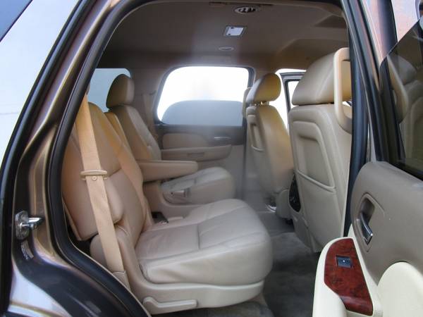 2012 Chevrolet Tahoe 1500 LT - PARKING SENSORS - THIRD ROW SEAT-... for sale in Sacramento , CA – photo 13