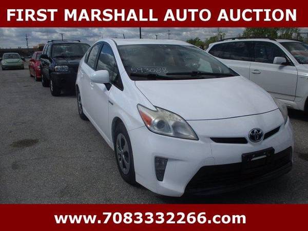 2013 Toyota Prius Five - Auction Pricing - - by dealer for sale in Harvey, IL – photo 2