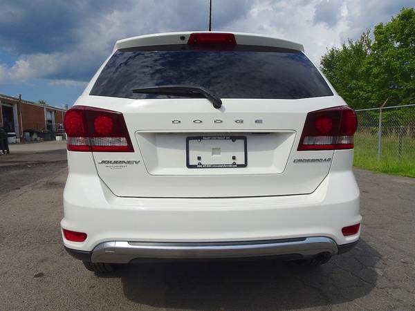 Dodge Journey Crossroad Bluetooth SUV Third Row Seat Touring for sale in Hickory, NC – photo 4