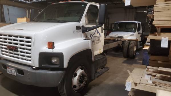 2005 GMC Commercial Truck for sale in Cerritos, CA – photo 8