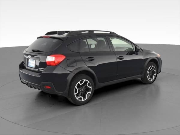 2017 Subaru Crosstrek 2.0i Premium Sport Utility 4D hatchback Black... for sale in Trenton, NJ – photo 11