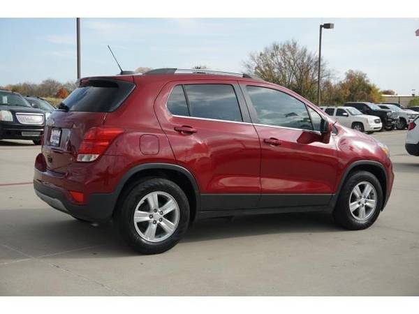 2019 Chevrolet Trax LT - wagon - cars & trucks - by dealer - vehicle... for sale in Ardmore, TX – photo 17