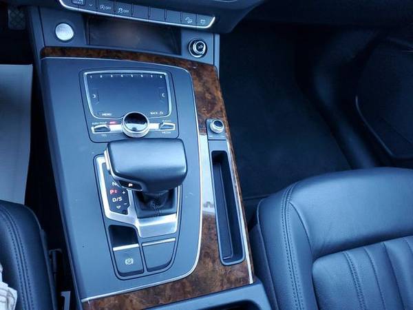 * * * 2018 Audi Q5 Premium Sport Utility 4D * * * - cars & trucks -... for sale in Saint George, UT – photo 16