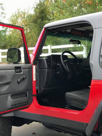 Jeep Wrangler Rubicon 4WD for sale in Hudson, VT – photo 7