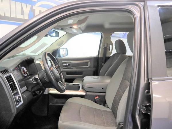 2016 Ram 1500 4x4 4WD Dodge Crew cab SLT Crew B44366 for sale in Denver , CO – photo 10