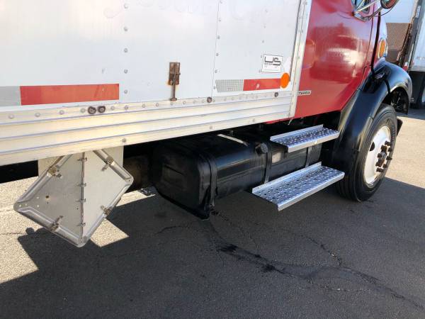 2001 Sterling Acterra 6spd 22ft box Liftgate for sale in Philadelphia, PA – photo 9