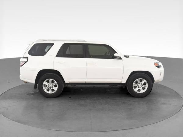 2018 Toyota 4Runner SR5 Sport Utility 4D suv White - FINANCE ONLINE... for sale in San Antonio, TX – photo 13