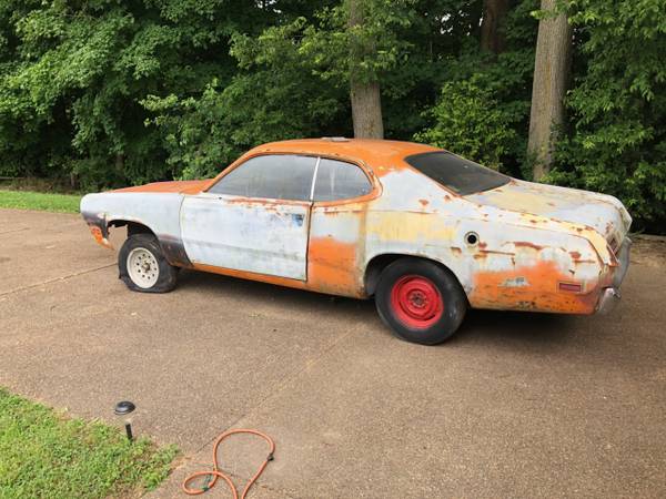 1971 plymouth duster project with lots of extra parts for sale in Louisville, KY – photo 5