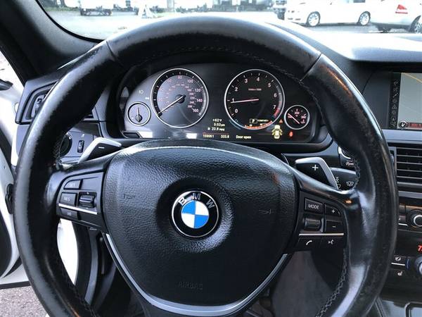 2012 BMW 528xi AWD, White On Black, Super Clean, Loaded - cars &... for sale in Tualatin, OR – photo 13