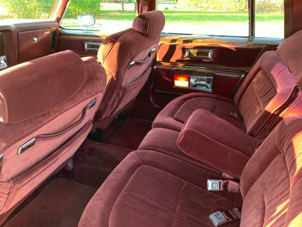 1984 Olds 98 Regency Brougham ** Super Clean * Runs New* - cars &... for sale in Wickliffe, OH – photo 17