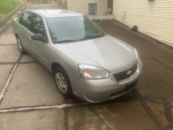 Chevy Malibu - 80k original miles - EXCELLENT RUNNING CONDITION for sale in Bedford, OH – photo 2