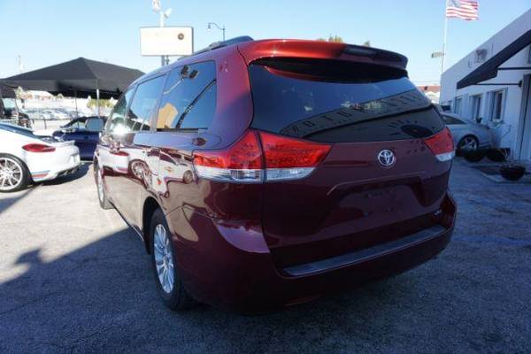 2012 Toyota Sienna - - cars & trucks - by dealer - vehicle... for sale in Miami, FL – photo 10