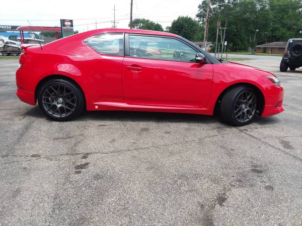 2013 SCION TC (NEW TIRES) LOW MILES 6 SPEED for sale in Franklin, OH – photo 10