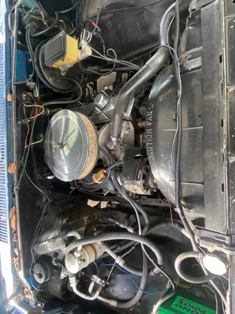 1981 Chevy C10! Short Bed! 350 V8! Runs good! Needs cosmetic work -... for sale in Fort Worth, TX – photo 17