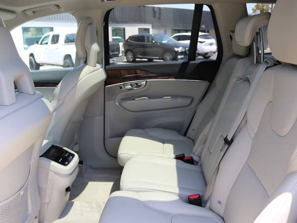 2016 Volvo XC90 T6 Momentum for sale in Culver City, CA – photo 19