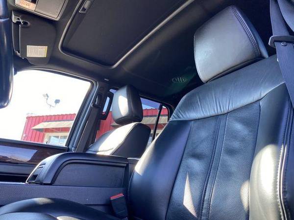 2017 Lincoln Navigator L Select Sport Utility 4D Family Owned!... for sale in Fremont, NE – photo 22