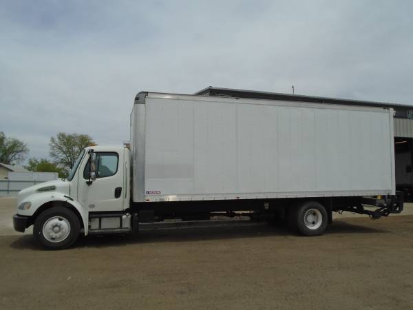 2014 Freightliner 24'-26' (Box Trucks) W/ Lift Gates and Walk Ramps for sale in Dupont, CA – photo 4