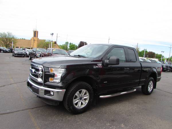 2015 FORD F150 XLT**SUPER CLEAN**MUST SEE**FINANCING AVAILABLE** for sale in redford, MI – photo 4