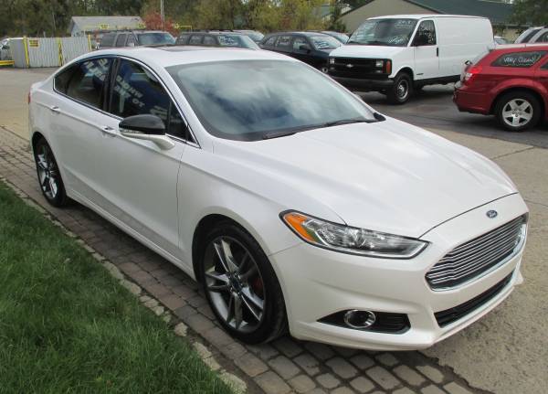 LIKE NEW!*2013 FORD FUSION "TITANIUM"*LEATHER*MOONROOF*RUST FREE*CLEAN for sale in Waterford, MI – photo 5