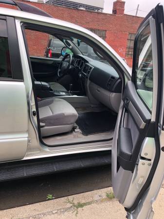 Toyota 4Runner 2004 4x4 for sale in Astoria, NY – photo 8